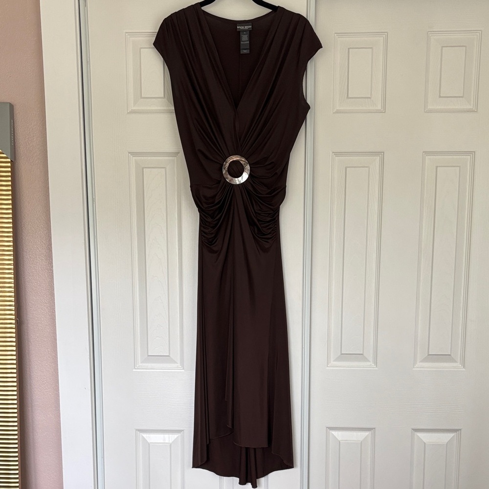 Bisou Bisou Brown Ruched V-Neck Evening Dress with Decorative Ring